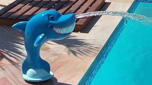 Cascata Em Fibra De Vidro Modelo Tubarão Para Piscinas